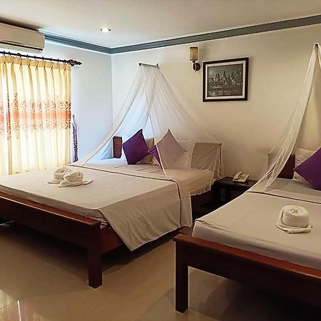 Parent Heritage Angkor Villa Siem Reap Bagian luar foto