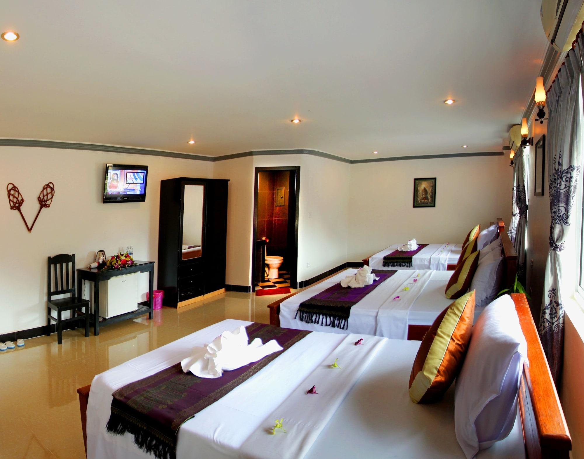 Parent Heritage Angkor Villa Siem Reap Bagian luar foto
