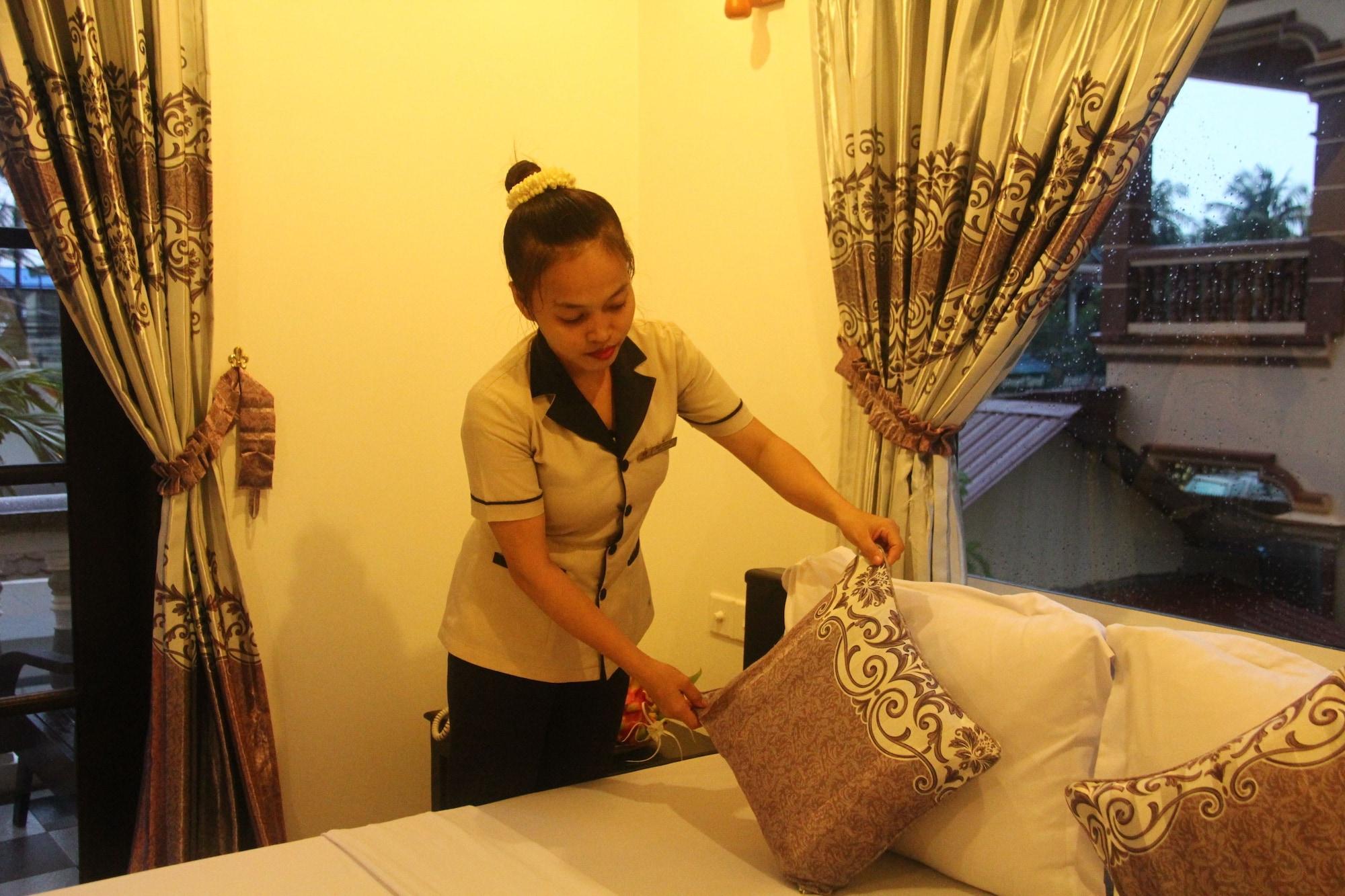 Parent Heritage Angkor Villa Siem Reap Bagian luar foto