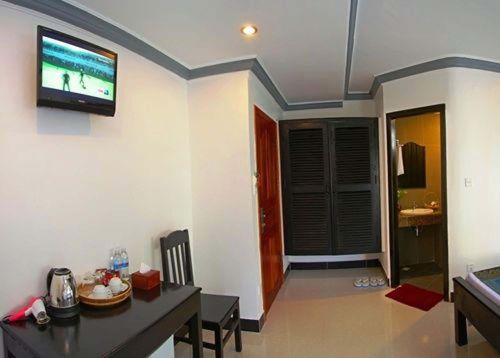Parent Heritage Angkor Villa Siem Reap Bagian luar foto