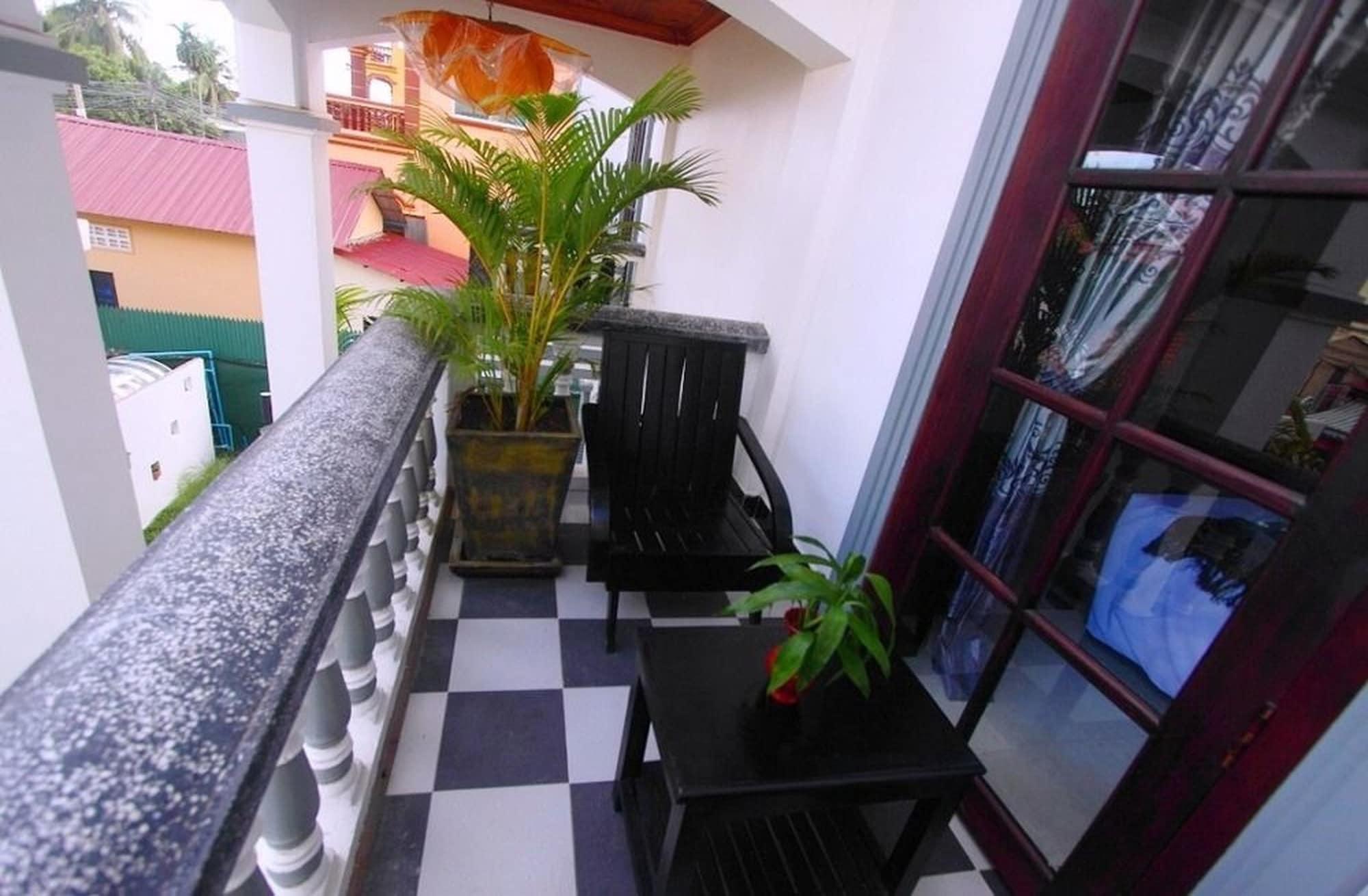 Parent Heritage Angkor Villa Siem Reap Bagian luar foto