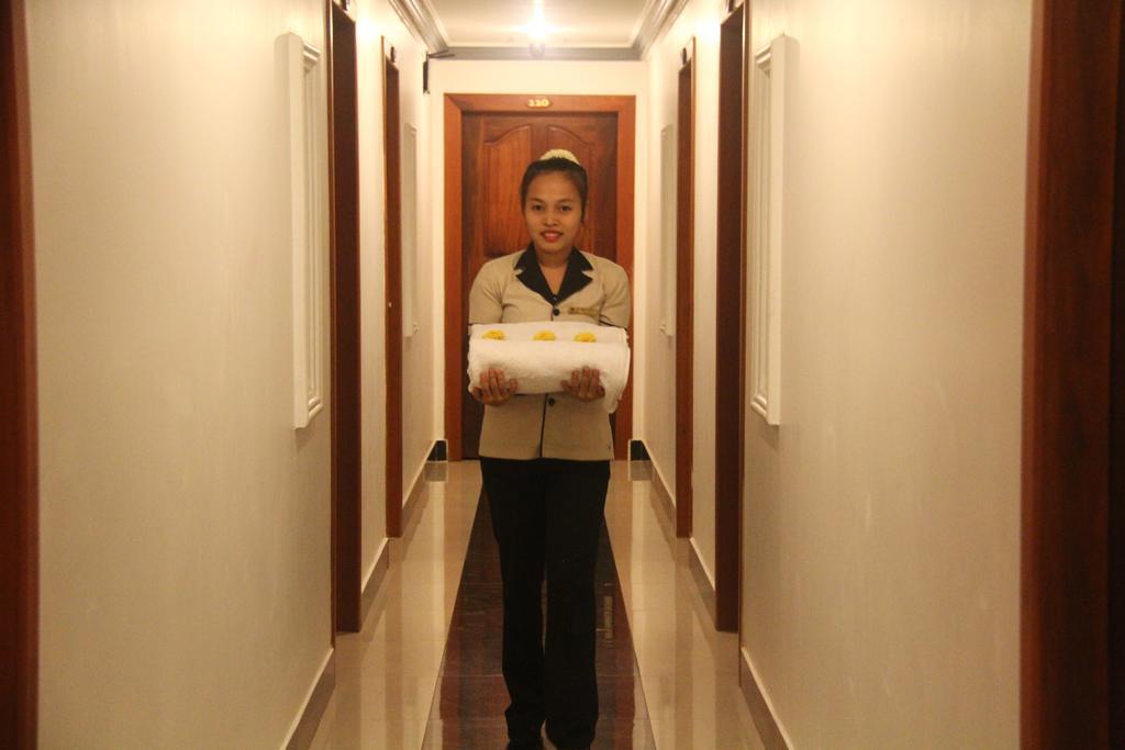 Parent Heritage Angkor Villa Siem Reap Bagian luar foto