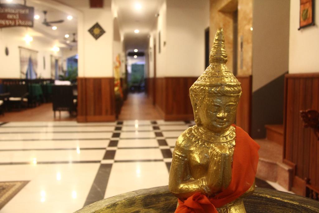 Parent Heritage Angkor Villa Siem Reap Bagian luar foto