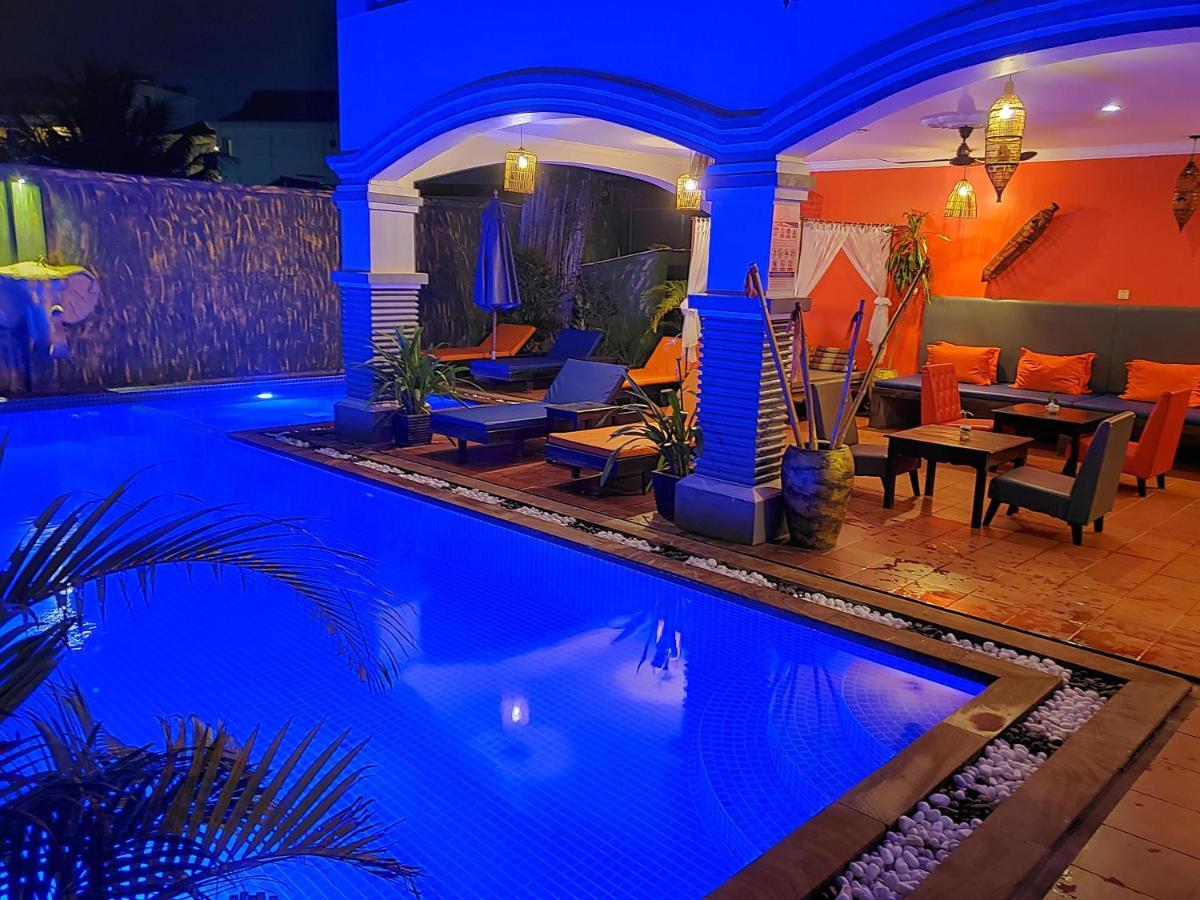 Parent Heritage Angkor Villa Siem Reap Bagian luar foto
